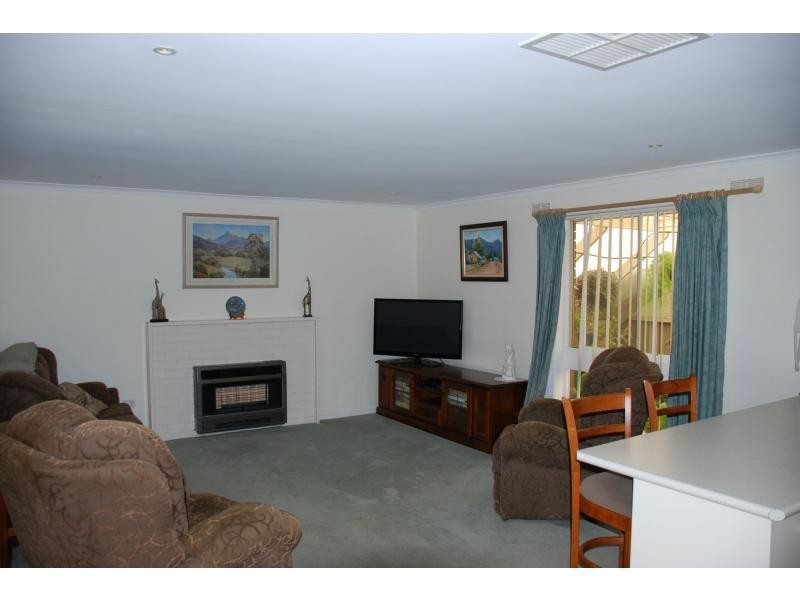 5 Margaret Court, Cobram VIC 3644