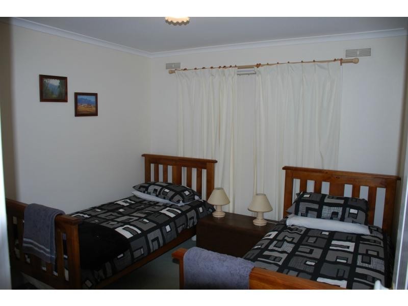 5 Margaret Court, Cobram VIC 3644