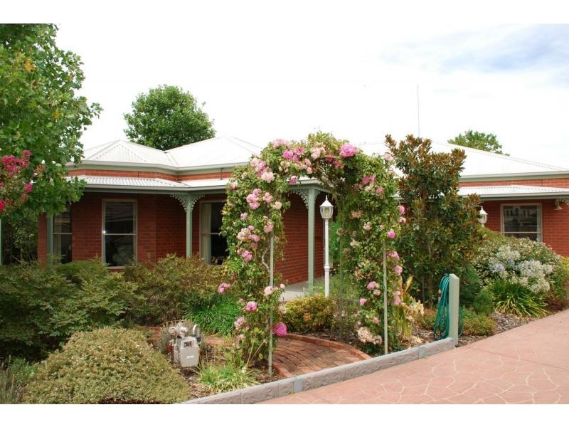 5 Sandy Court, Cobram VIC 3644