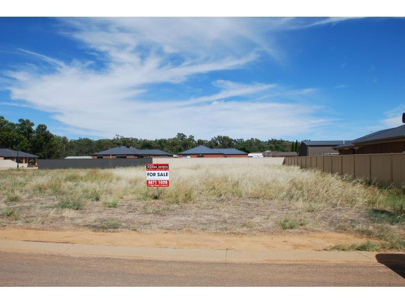 10 Gypsie Crescent, Barooga VIC 3644