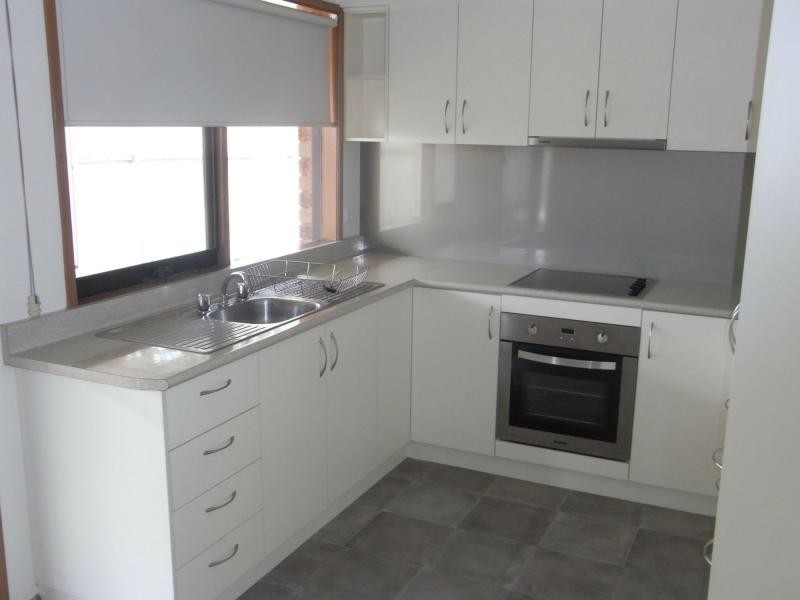 1/1a Bank Street, Cobram VIC 3644