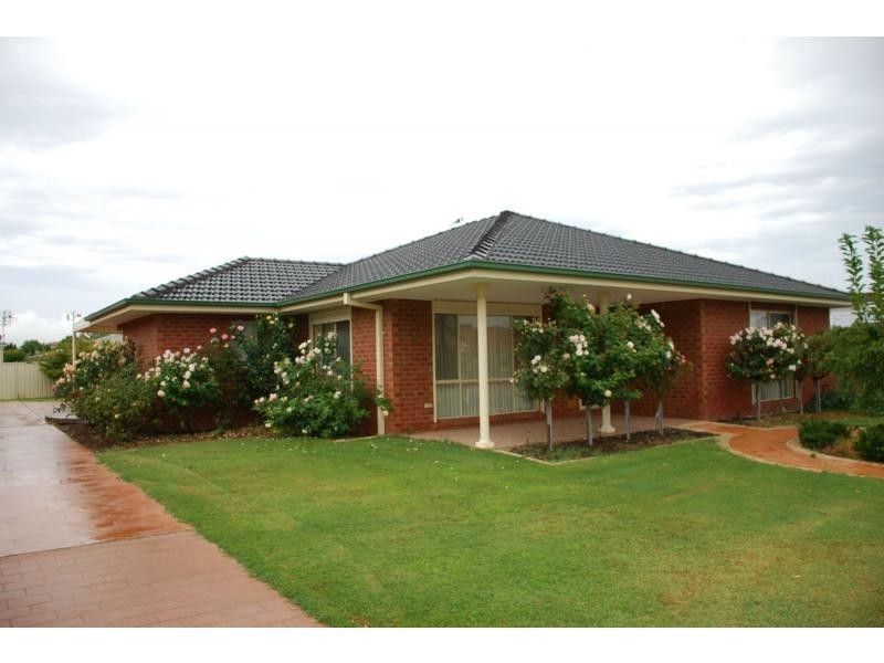 5 Bisogni Drive, Cobram VIC 3644