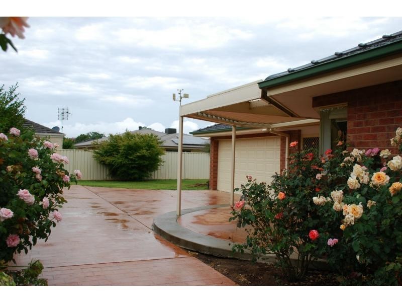 5 Bisogni Drive, Cobram VIC 3644