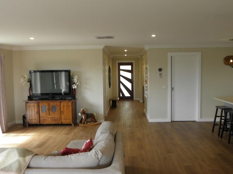 156 Deniliquin Street, Tocumwal NSW 2714