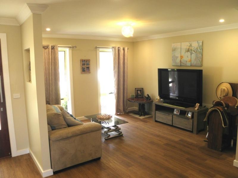 156 Deniliquin Street, Tocumwal NSW 2714