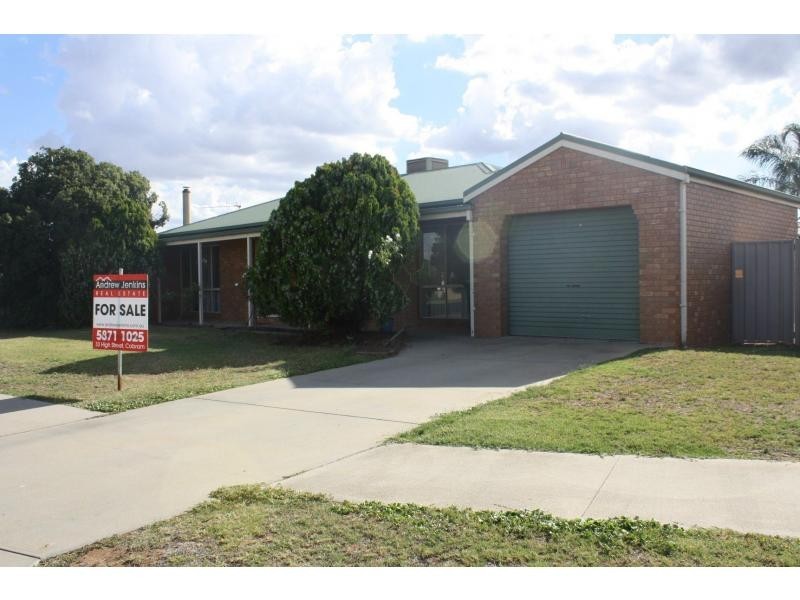 16 Wills Street, Cobram VIC 3644
