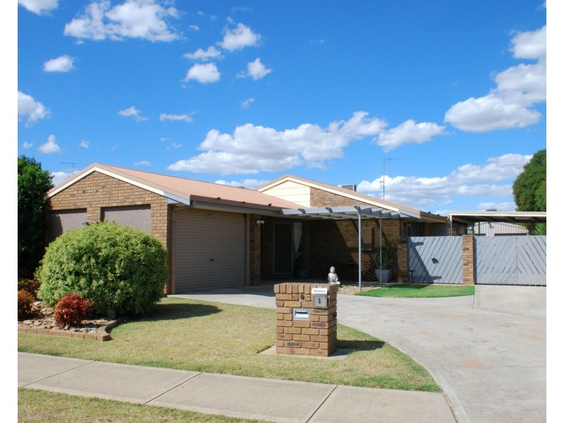 8 Apricot Circuit, Cobram VIC 3644