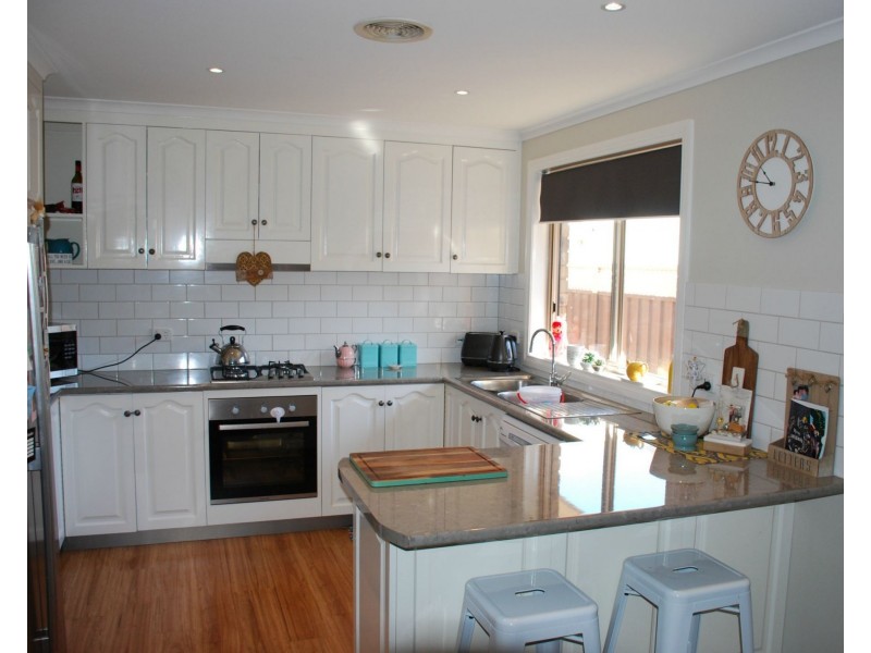 8 Apricot Circuit, Cobram VIC 3644