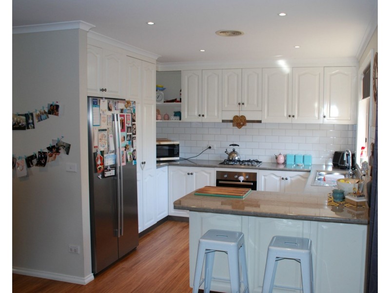 8 Apricot Circuit, Cobram VIC 3644