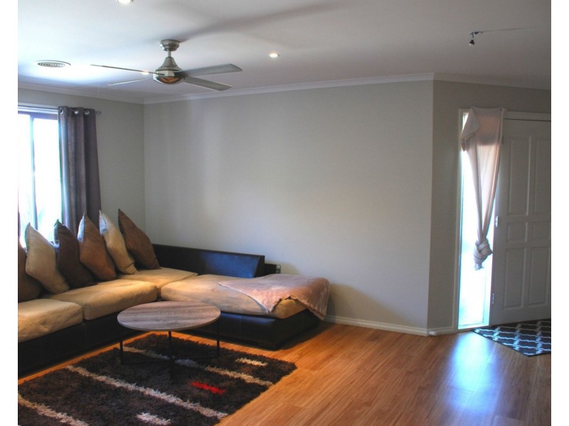 8 Apricot Circuit, Cobram VIC 3644