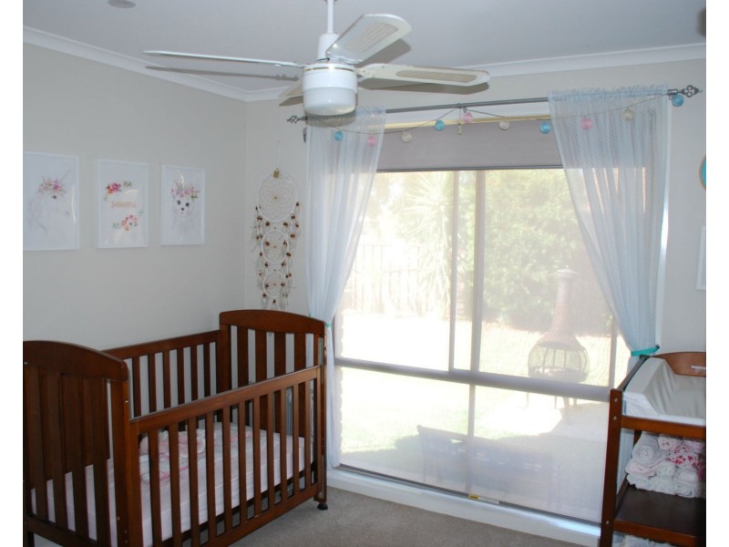 8 Apricot Circuit, Cobram VIC 3644