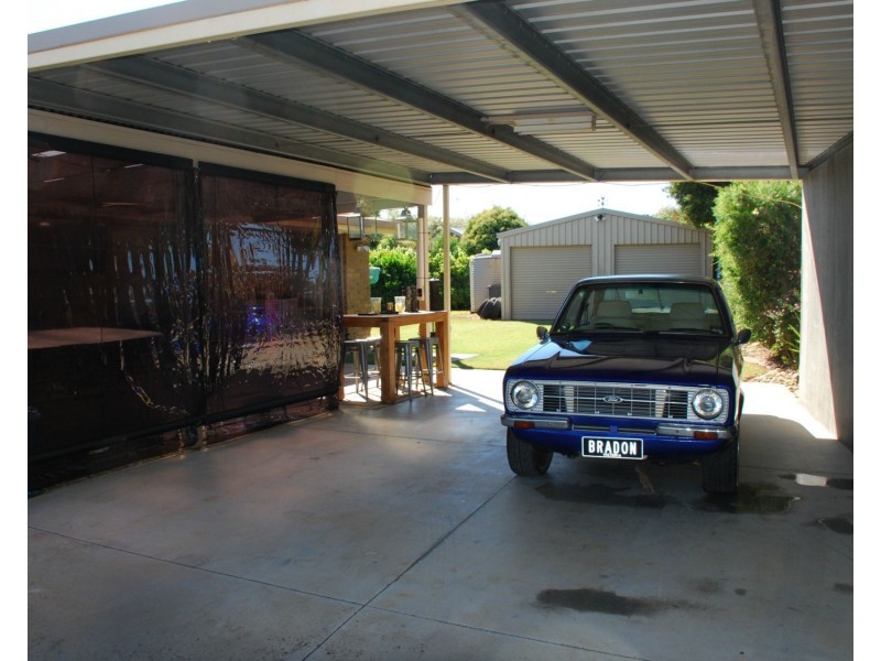 8 Apricot Circuit, Cobram VIC 3644