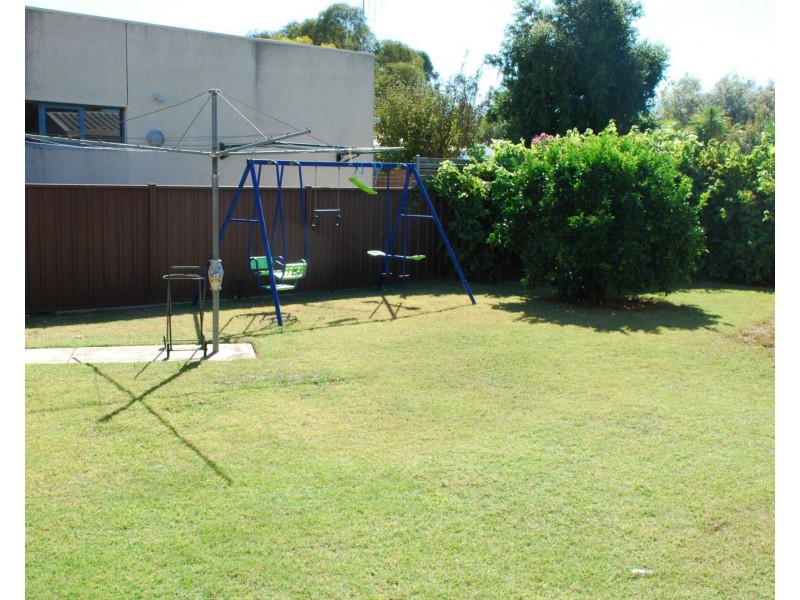 8 Apricot Circuit, Cobram VIC 3644