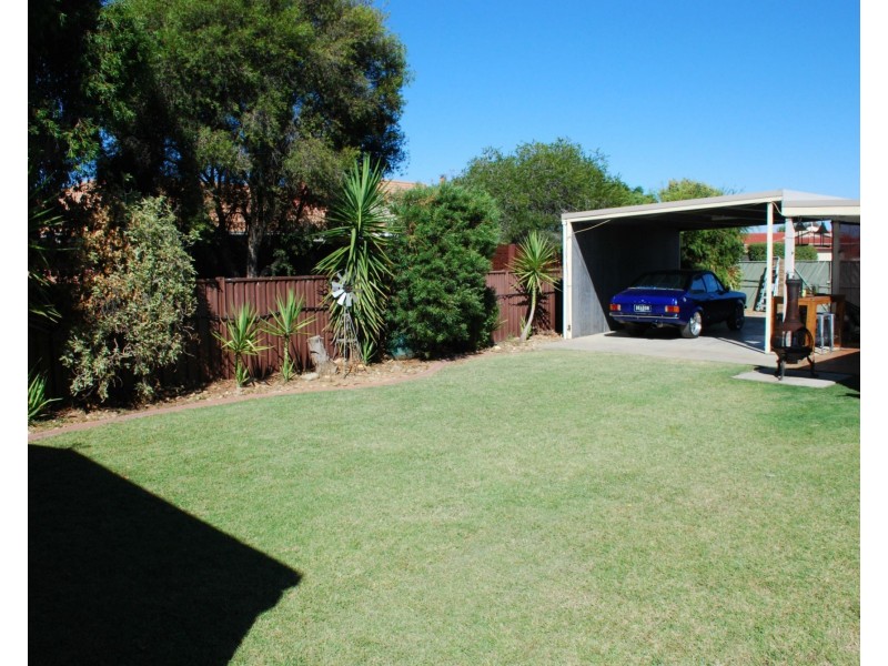 8 Apricot Circuit, Cobram VIC 3644