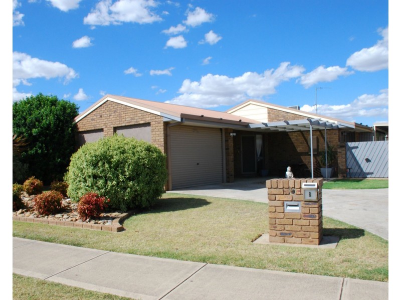 8 Apricot Circuit, Cobram VIC 3644