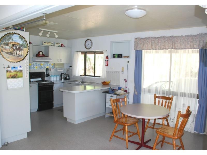 1 Browne Street, Tocumwal NSW 2714