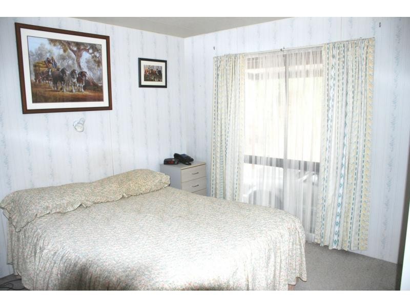 1 Browne Street, Tocumwal NSW 2714