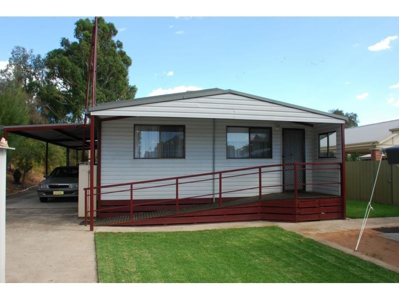 1 Browne Street, Tocumwal NSW 2714