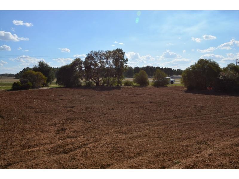 250 Golf Course Road, Barooga NSW 3644