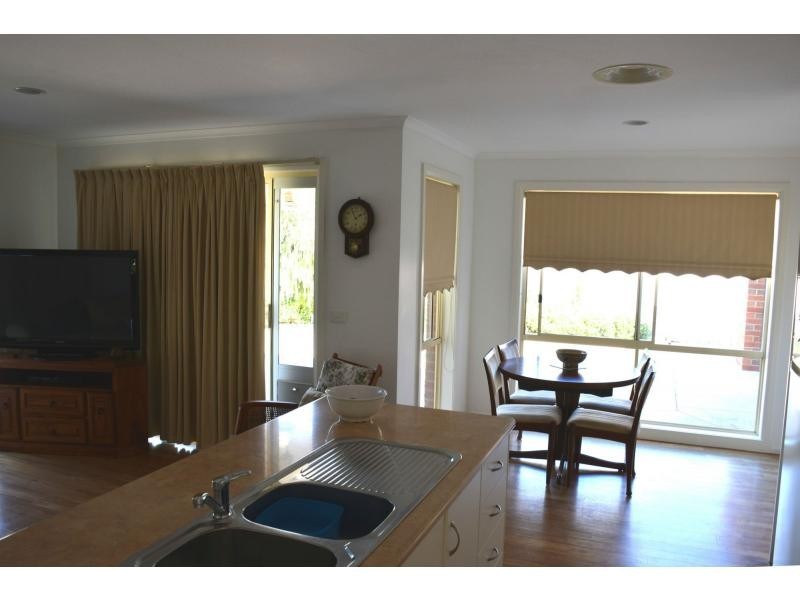 32 Kenny Road, Yarroweyah VIC 3644