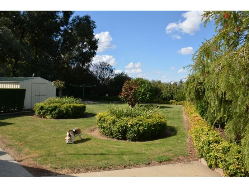 32 Kenny Road, Yarroweyah VIC 3644