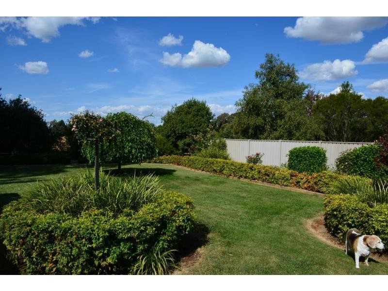 32 Kenny Road, Yarroweyah VIC 3644
