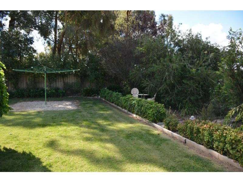 32 Kenny Road, Yarroweyah VIC 3644