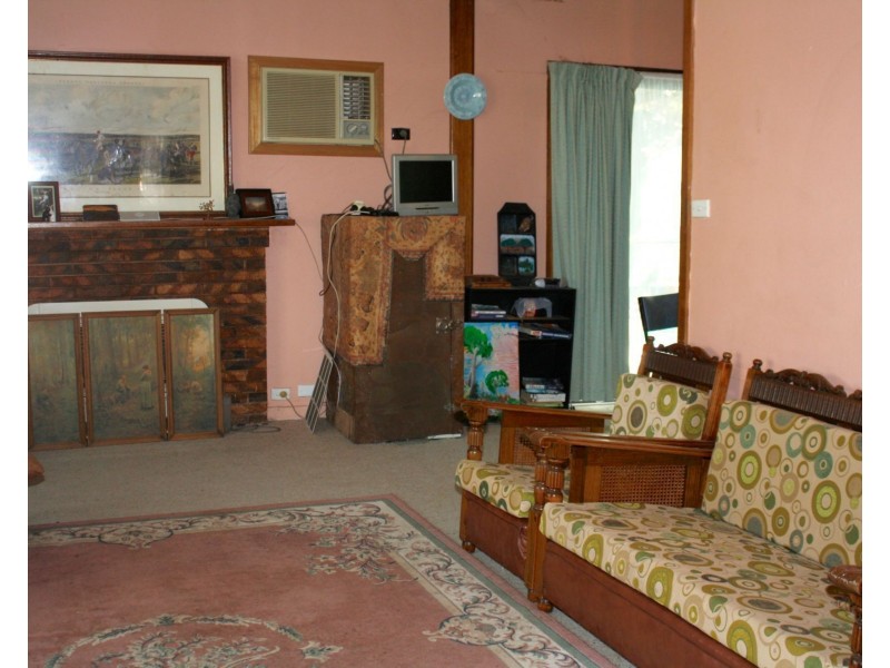3 Pine Street, Cobram VIC 3644