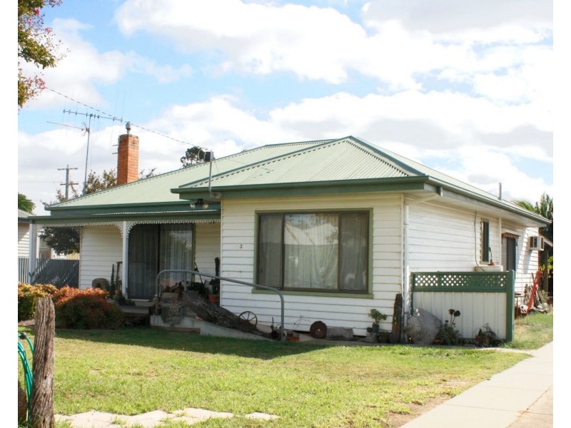 3 Pine Street, Cobram VIC 3644