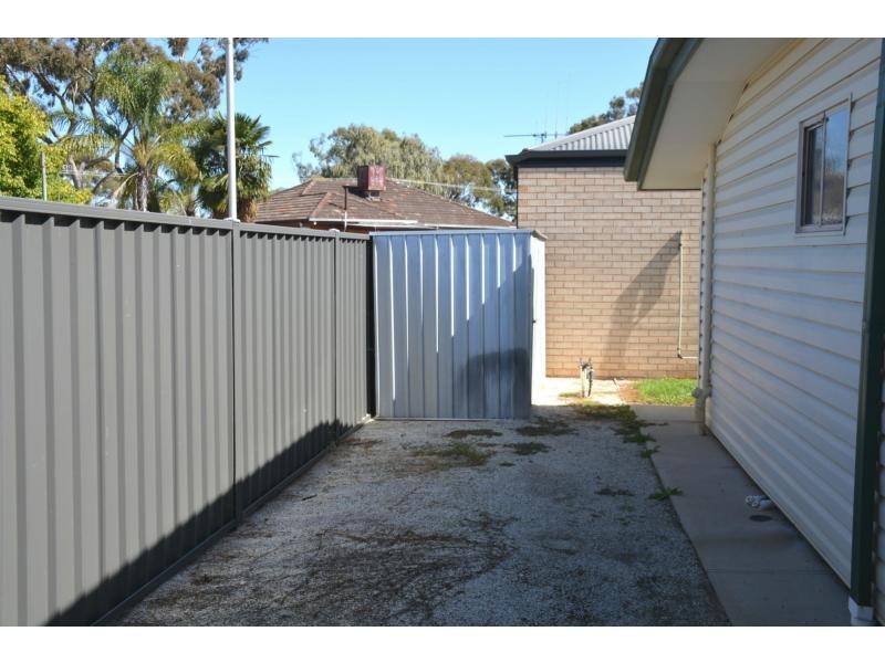 Unit 1/148 High Street, Cobram VIC 3644