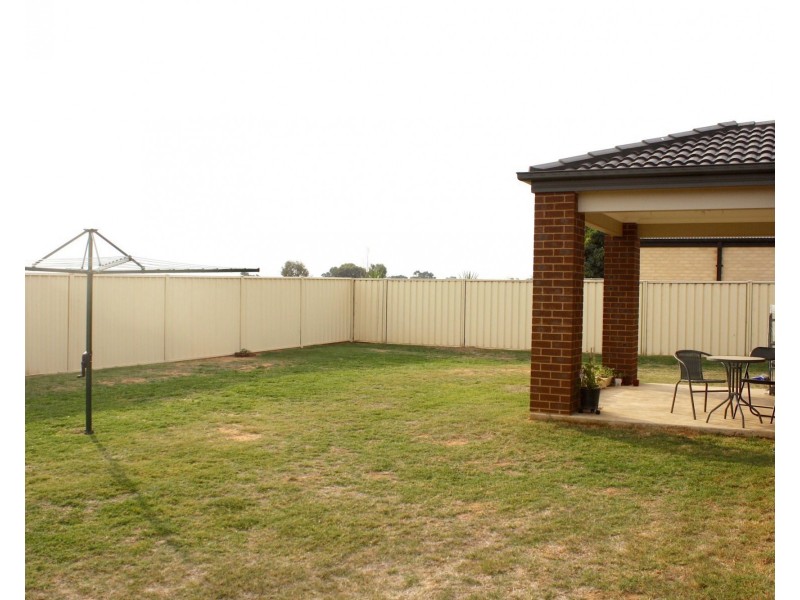 24 Gattuso Drive, Cobram VIC 3644