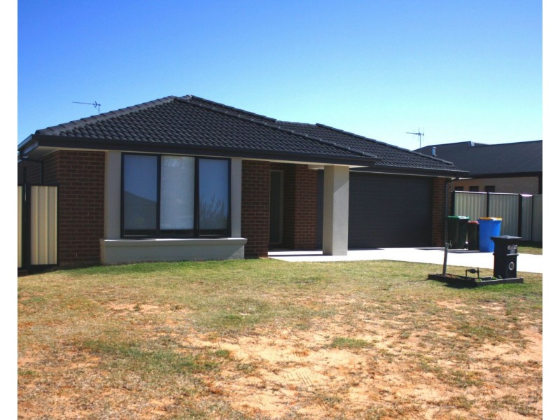 24 Gattuso Drive, Cobram VIC 3644