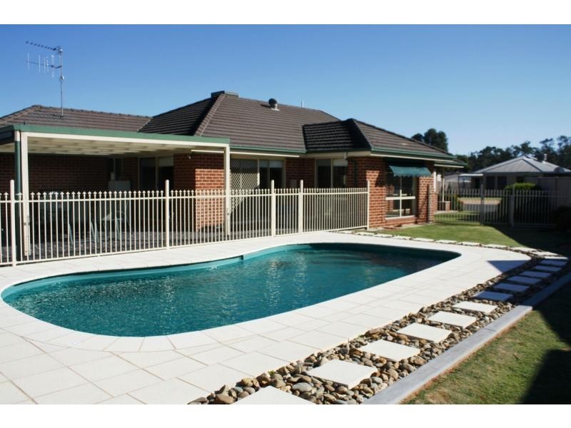 6 Sandy Court, Cobram VIC 3644
