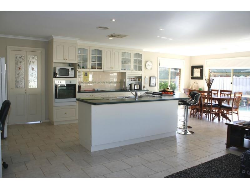 6 Sandy Court, Cobram VIC 3644