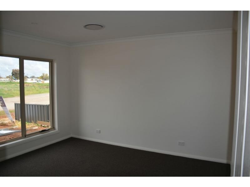 28 Dudley Park Lane, Cobram VIC 3644