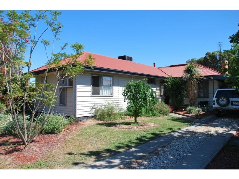 21 Boorin Street, Cobram VIC 3644