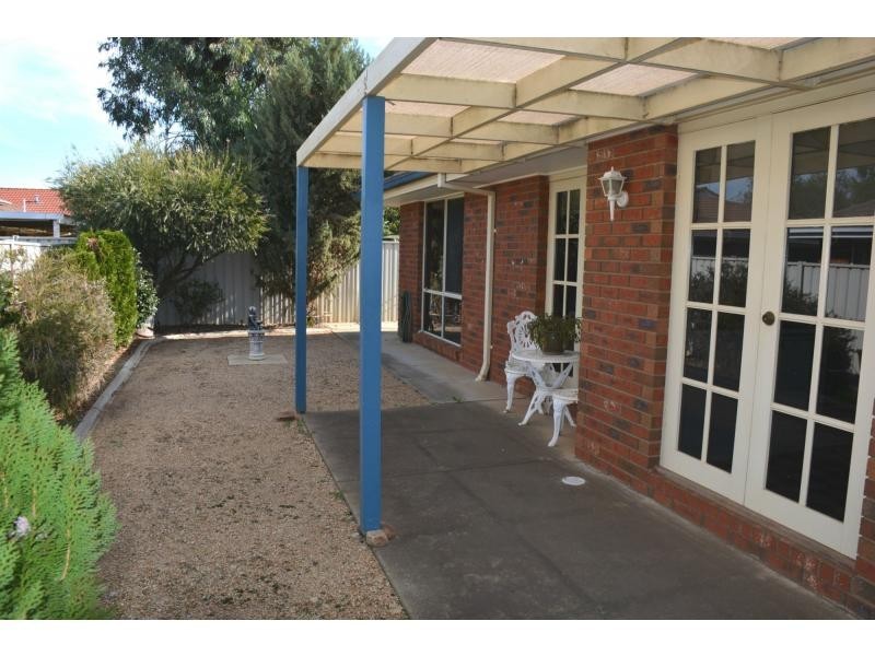 Unit 2/71 Campbell Road, Cobram VIC 3644
