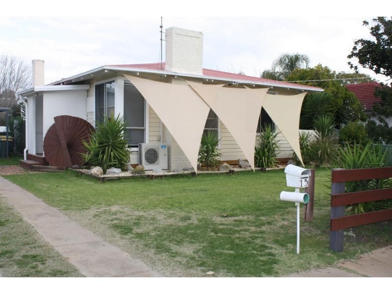 15 Charles Street, Cobram VIC 3644