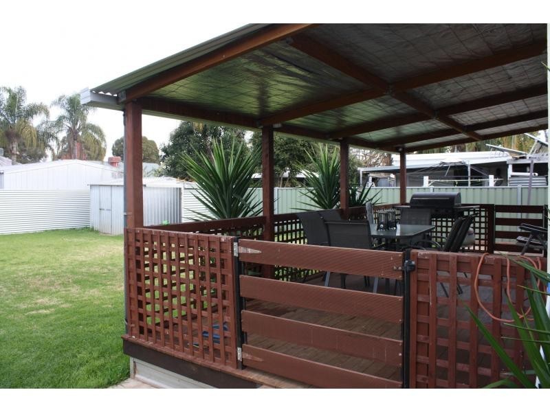 15 Charles Street, Cobram VIC 3644