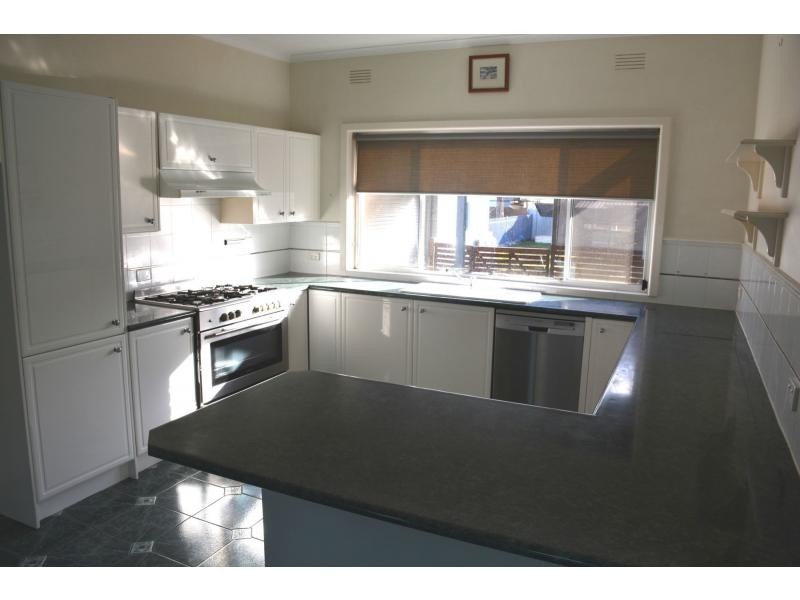 17 Wirbill Street, Cobram VIC 3644