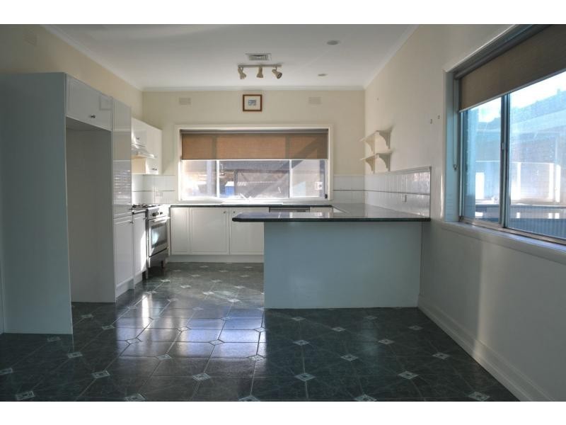 17 Wirbill Street, Cobram VIC 3644