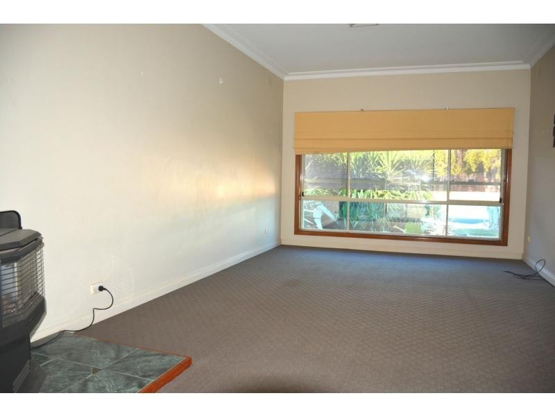 17 Wirbill Street, Cobram VIC 3644