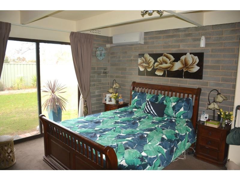 16 Toms Drive, Cobram VIC 3644