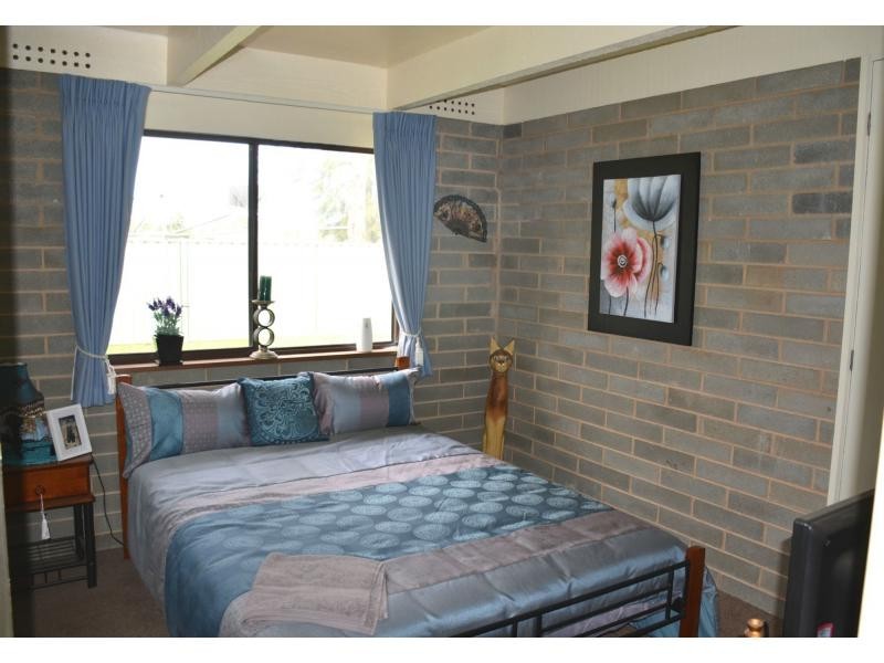 16 Toms Drive, Cobram VIC 3644