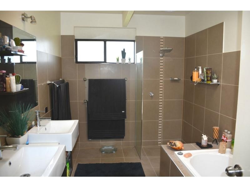 16 Toms Drive, Cobram VIC 3644