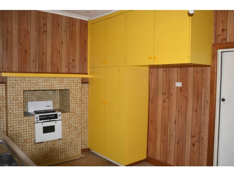 16 Elizabeth Street, Cobram VIC 3644