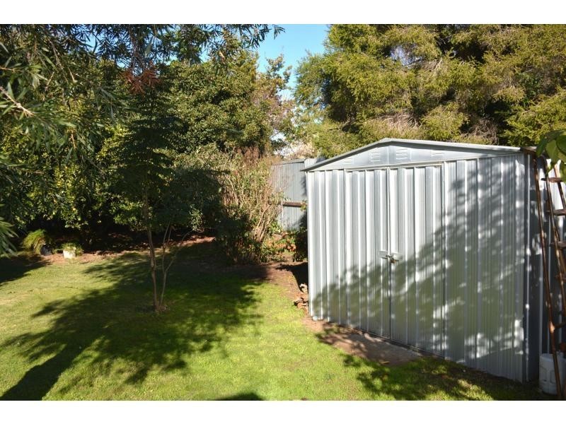 16 Elizabeth Street, Cobram VIC 3644