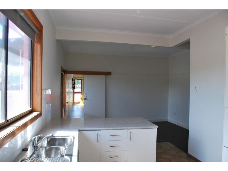 2 Mookarii Street, Cobram VIC 3644