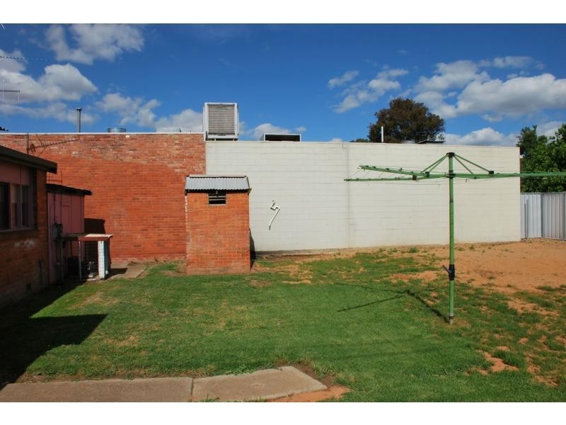 2 Mookarii Street, Cobram VIC 3644