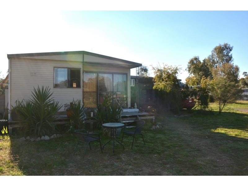 22 Cemetery Road, Katamatite VIC 3649